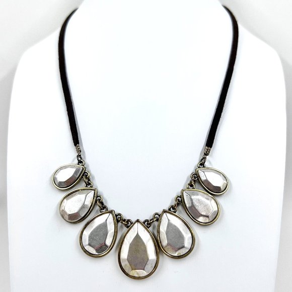 Jewelry - Rustic Antiqued Two Tone Graduated Teardrop Brown Leather 17” Necklace